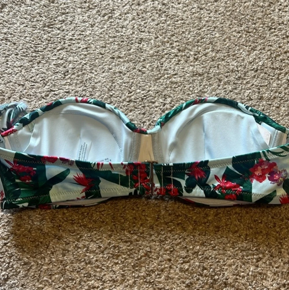 Victoria Secret Swim Top - Picture 3 of 15